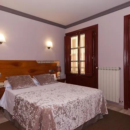 Hotel Vetusta Oviedo