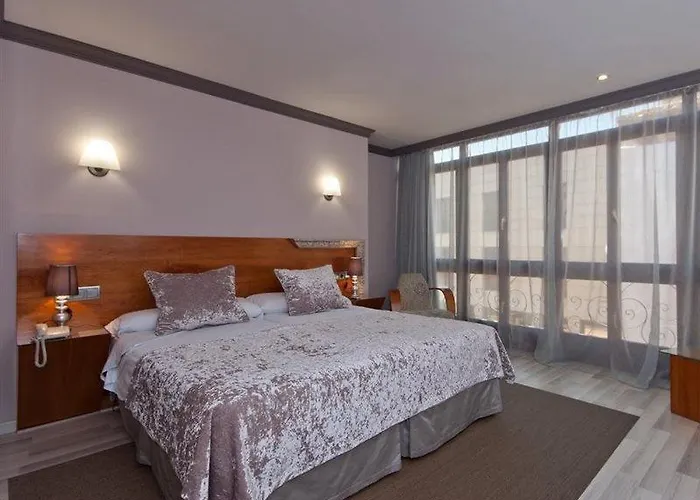 Szálloda Vetusta 3*