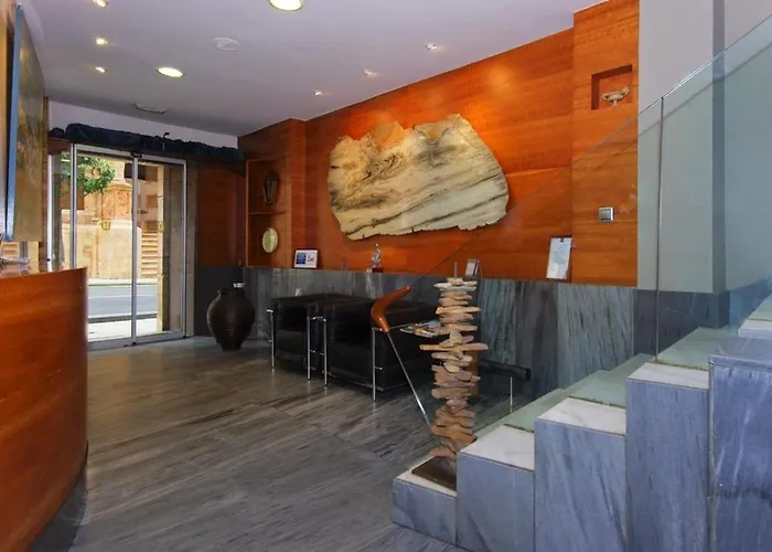 Szálloda Vetusta Oviedo